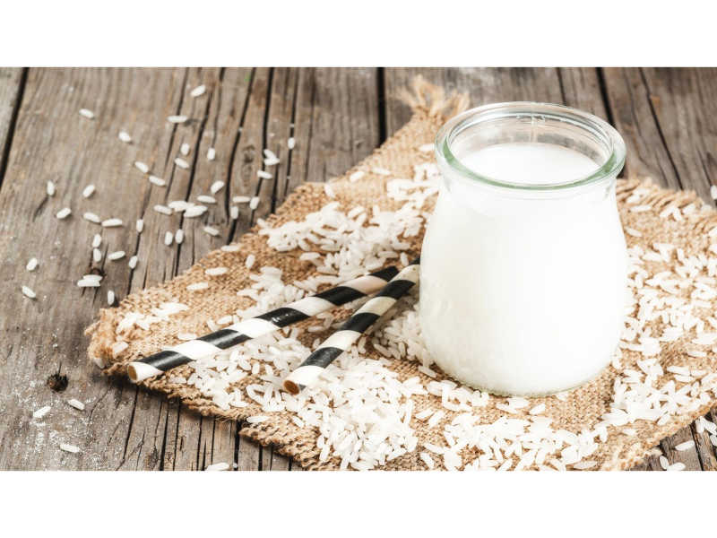 Nước vo gạo có tính kháng khuẩn cao nên được sử dụng để điều trị viêm phụ khoa.