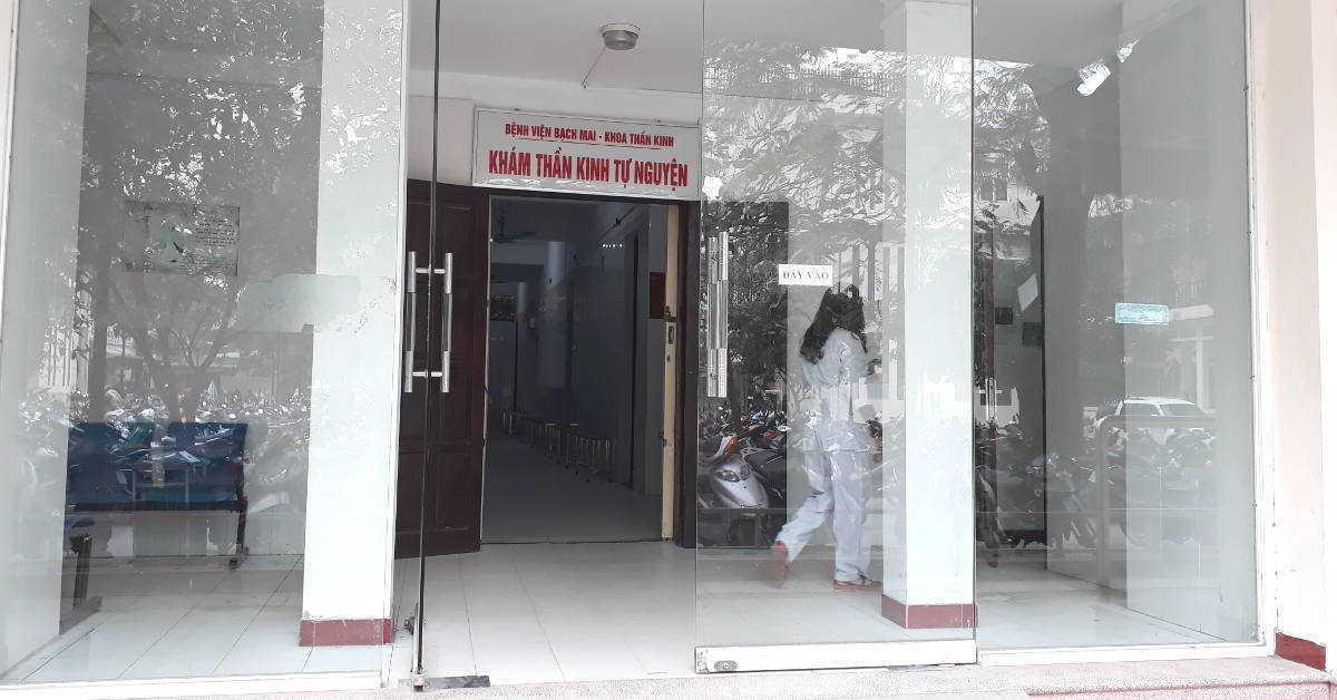 Địa chỉ và số điện thoại của Khoa Thần Kinh