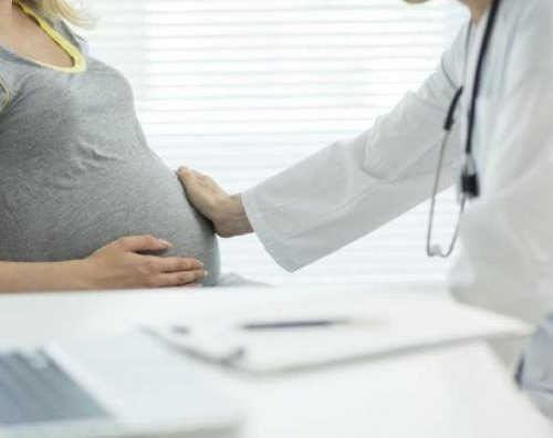 U xơ tử cung khi mang thai sinh thường được không