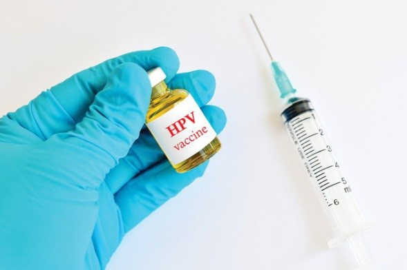 Tiêm vắc xin ngừa HPV