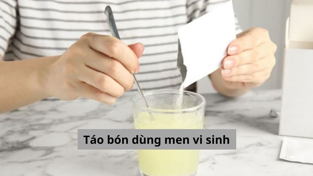 Táo bón dùng men vi sinh