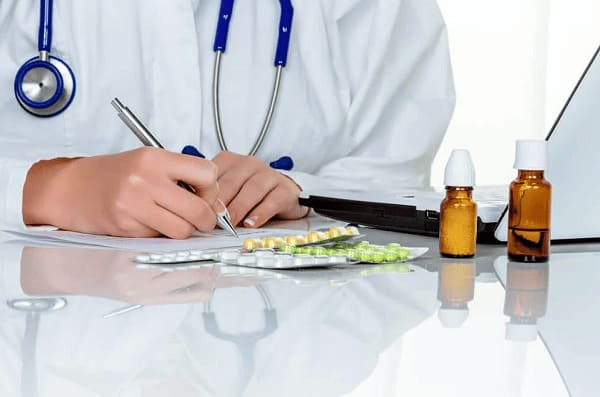Phương pháp điều trị trĩ độ 4: Điều trị nội khoa