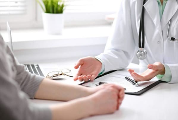 Lưu ý cần biết khi dùng củ nghệ chữa bệnh trĩ