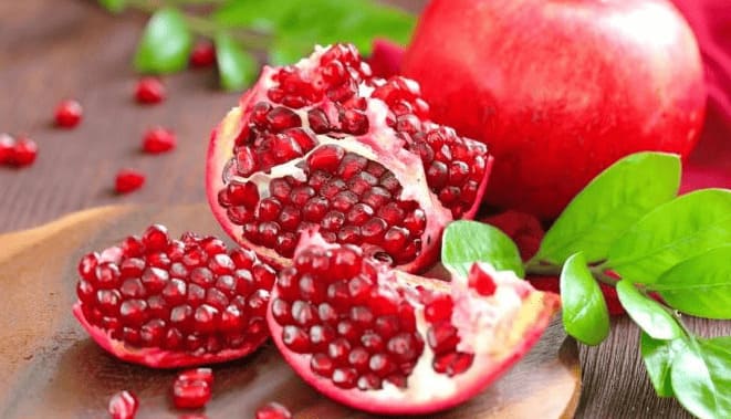 Người mắc trĩ nên ăn hoa quả gì - quả lựu